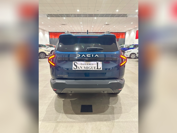 Dacia BIGSTER JOURNEY HYBRID 155 foto 5